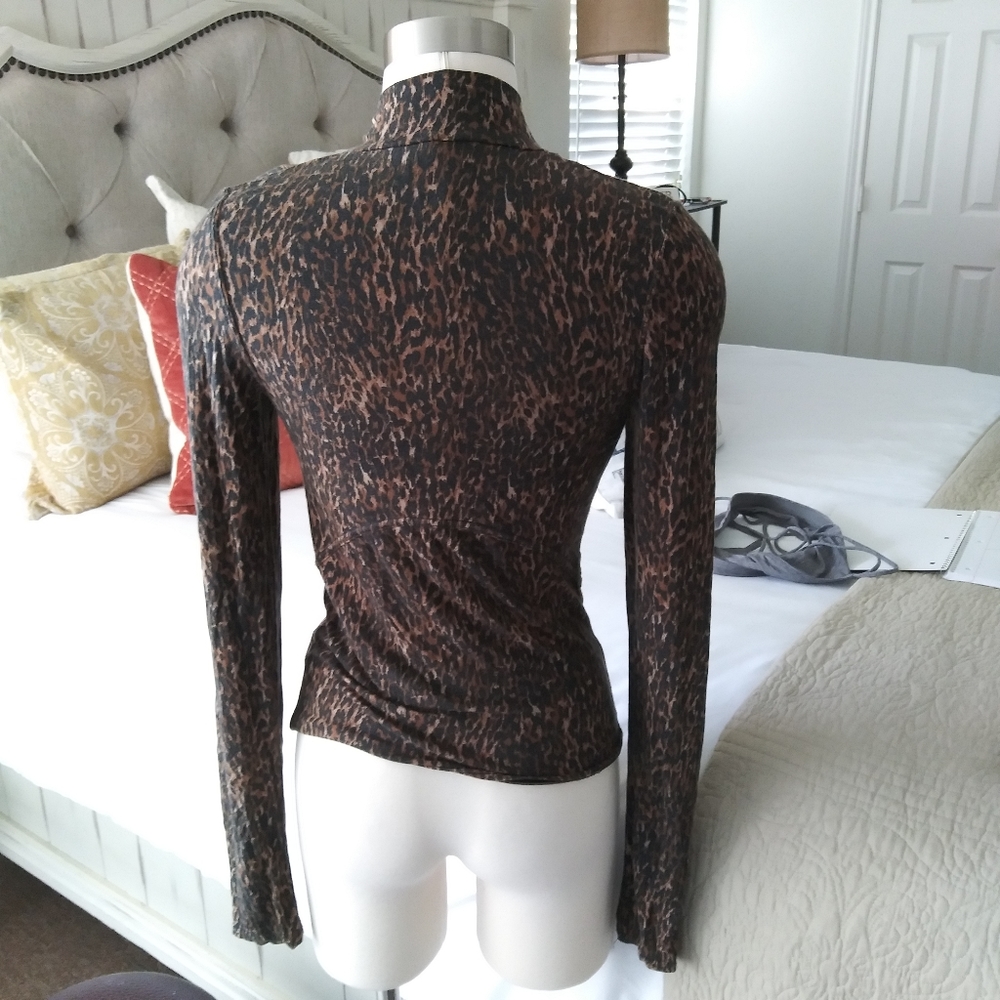 Free People - Picture 4 of 6